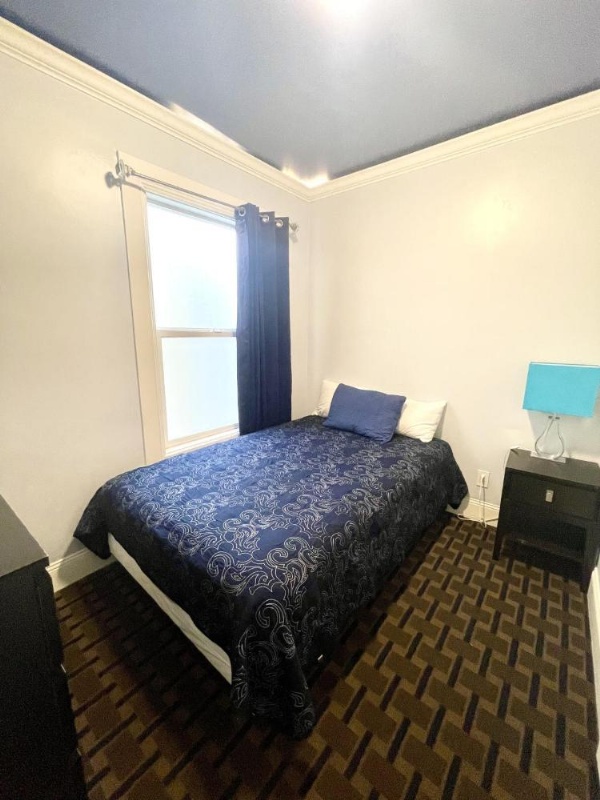 Twin Peaks Hotel image 10